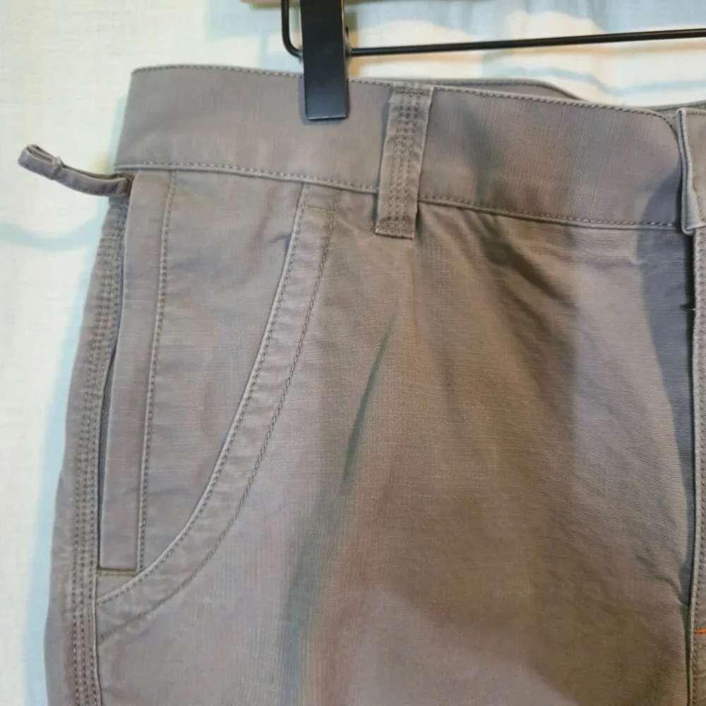 LL Bean shorts mens 36 gray flat front standard fit chino casual preppy